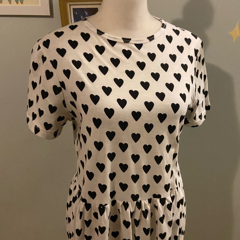 White smock babydoll asos dress with black heart pattern by Daisy Street size 4